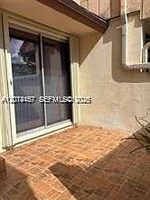 Townhouses At Jacaranda C — Photo 4
