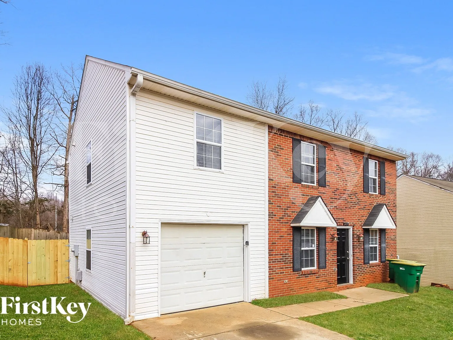 4 bed, 2.5 bath, 1550 sqft, $1,850 — Photo 2