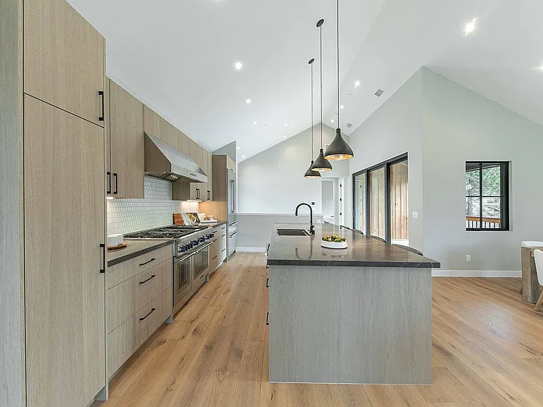10085 SE River St — Photo 13