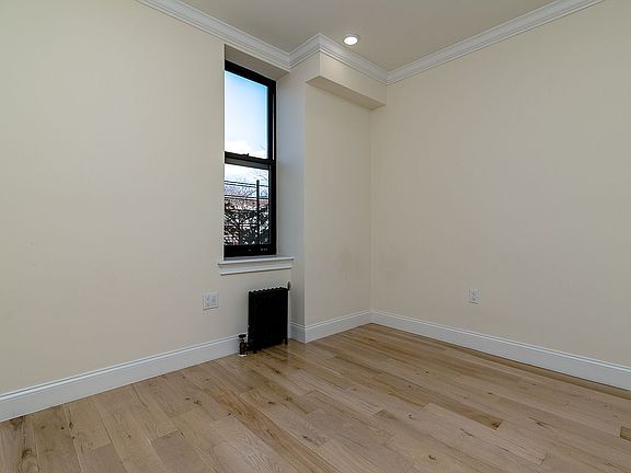 4th image of 946 Bushwick Ave #231