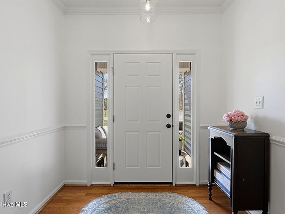 5th image of 4025 Chandler Drive