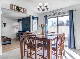 206 Deer Trail Ln, Schererville, IN 46375