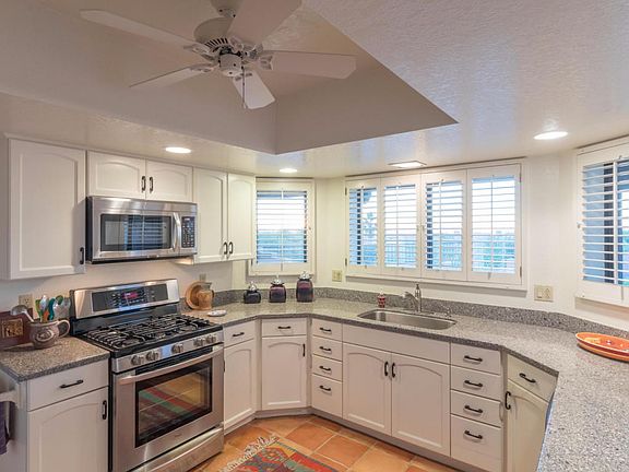 4th image of 4517 N Arroyo Vacio