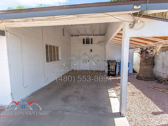 4th image of 3407 E Yale St