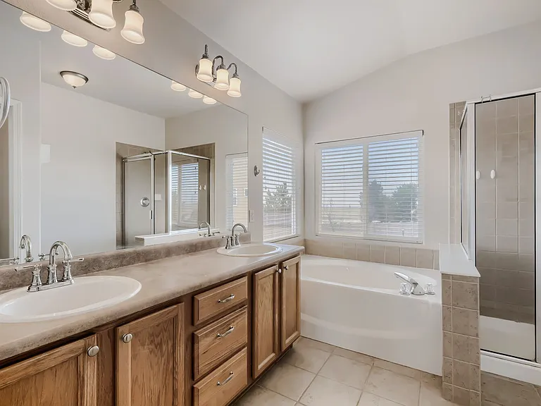 8870 Christy Ct — Photo 16