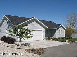 1st image of 224 Lamoreaux Way