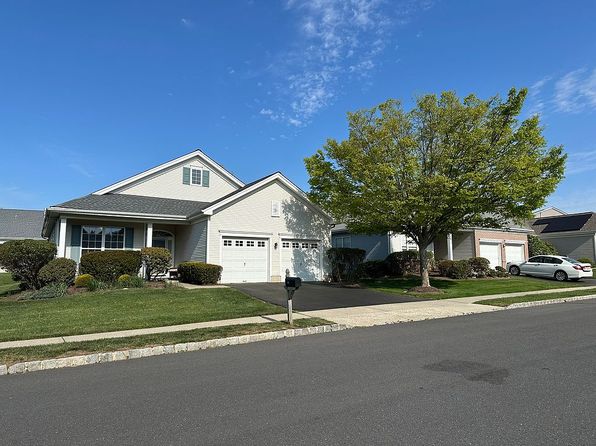 54 Temple Ct