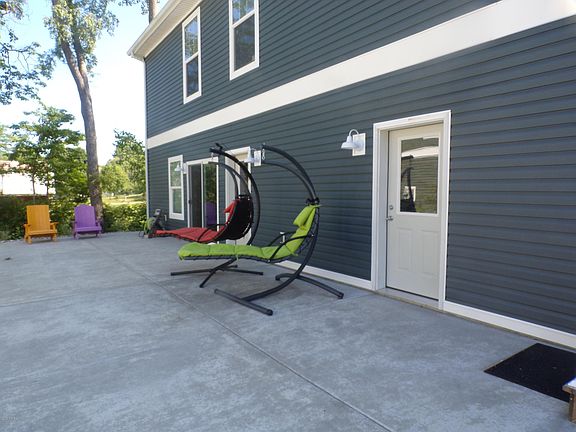 2nd image of 7389 102nd Ave