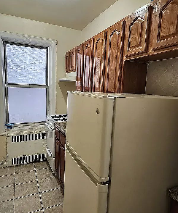2nd image of 1800 Ocean Pkwy APT E5