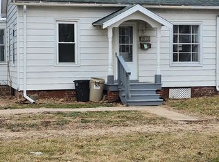 352 N 2nd Ave, Canton, IL