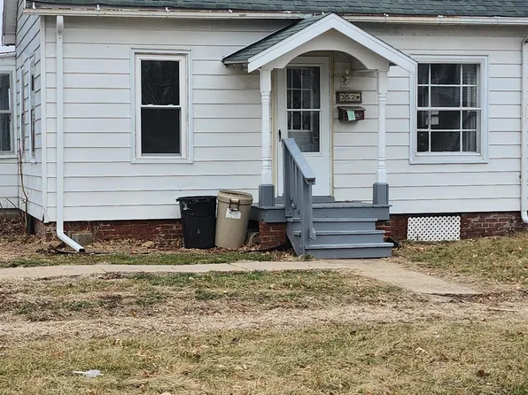 352 N 2nd Ave, Canton, IL 61520