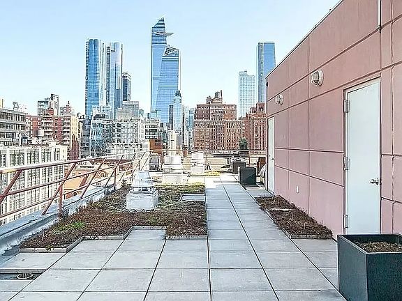 5th image of 460 W 20th St APT 4L