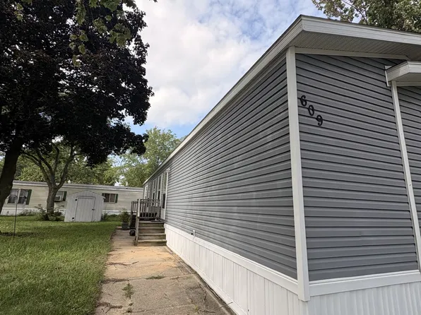 609 Fresno Cir SE #85, Grand Rapids, MI 49548