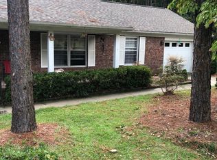 2425 Colgate Dr, Fayetteville, NC 28304