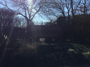 9 Concorde Way UNIT A4, Windsor Locks, CT 06096