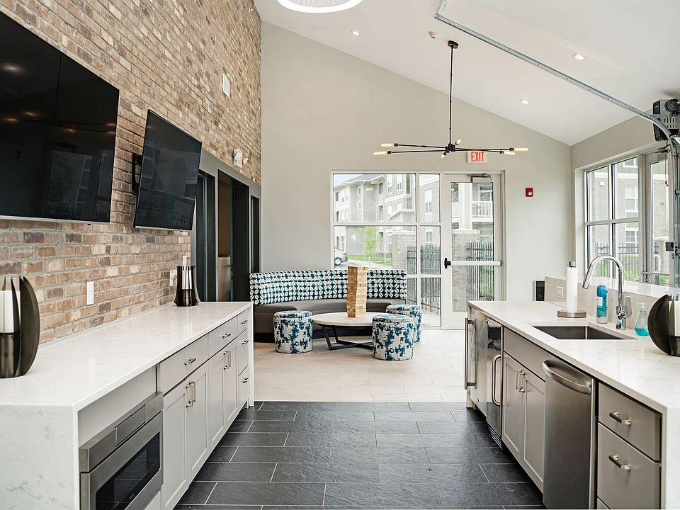 1st image of 129 Satori Pkwy #10303