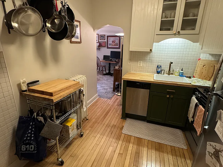 2325 Grand Ave S #207 — Photo 9