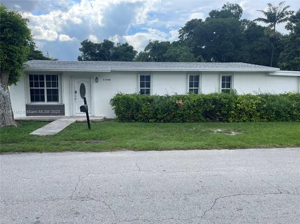 21960 SW 118th Ave, Miami, FL 33170