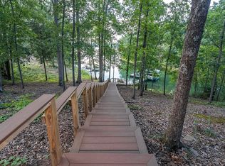 75 Yacht Club Rd, Hartwell, GA 30643