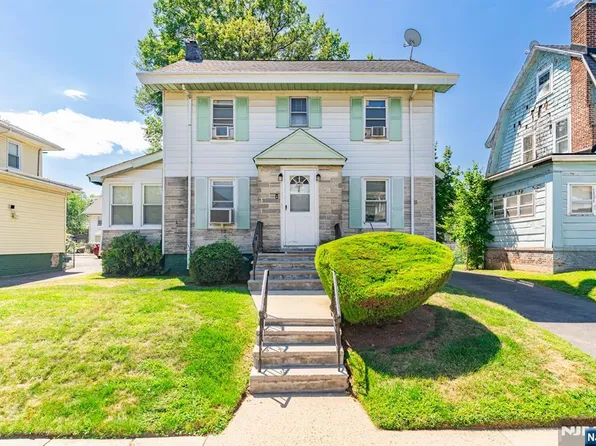 38 Hansbury Ave, Newark, NJ 07112