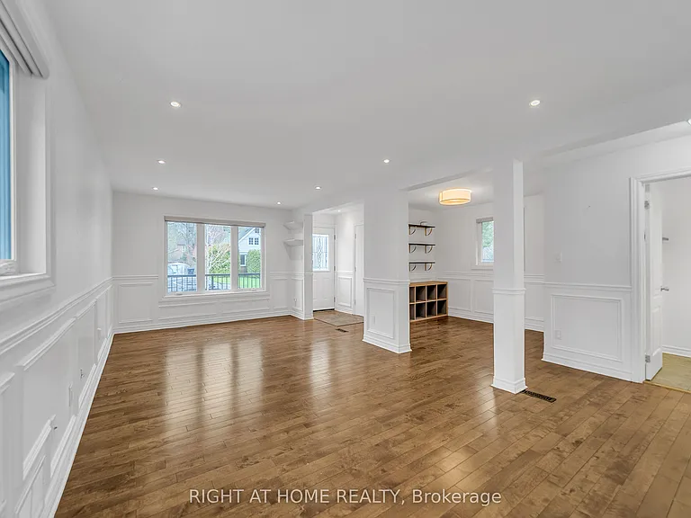 41 Monarchdale Ave — Photo 17