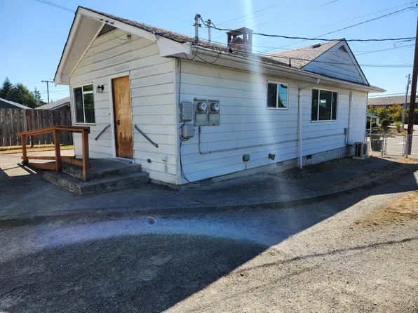 222 Lebo Blvd, Bremerton, WA 98310