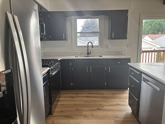 4th image of 1135 Greenfield Trl