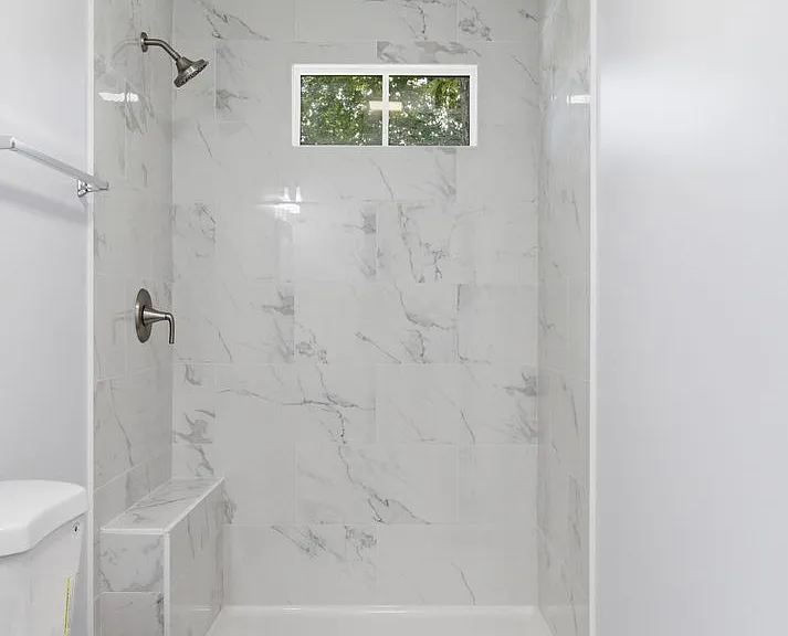 221 Bob White Dr — Photo 14