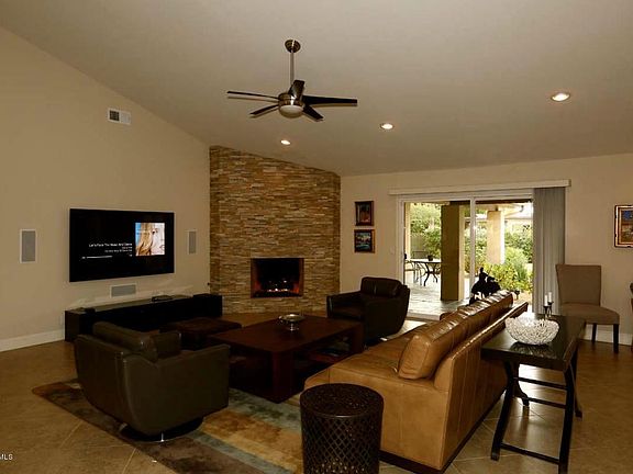4th image of 8025 E Del Joya Dr