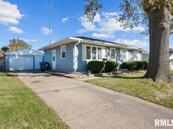 3256 W Colorado St, Davenport, IA 52804