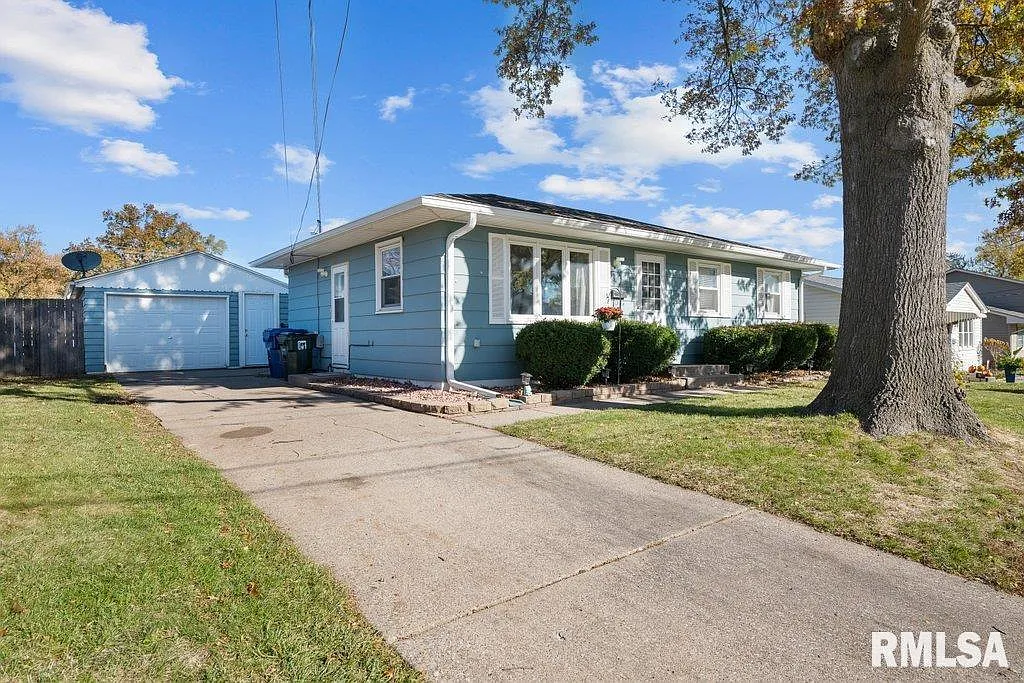 3256 W Colorado St photo 1