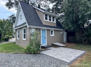 6 Seaglade Cir #B, Keyport, NJ 07735