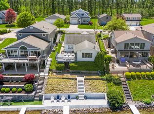 824 S Clear Lake Dr, Fremont, IN 46737