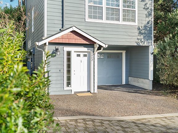 3rd image of 8062 SW 33rd Pl