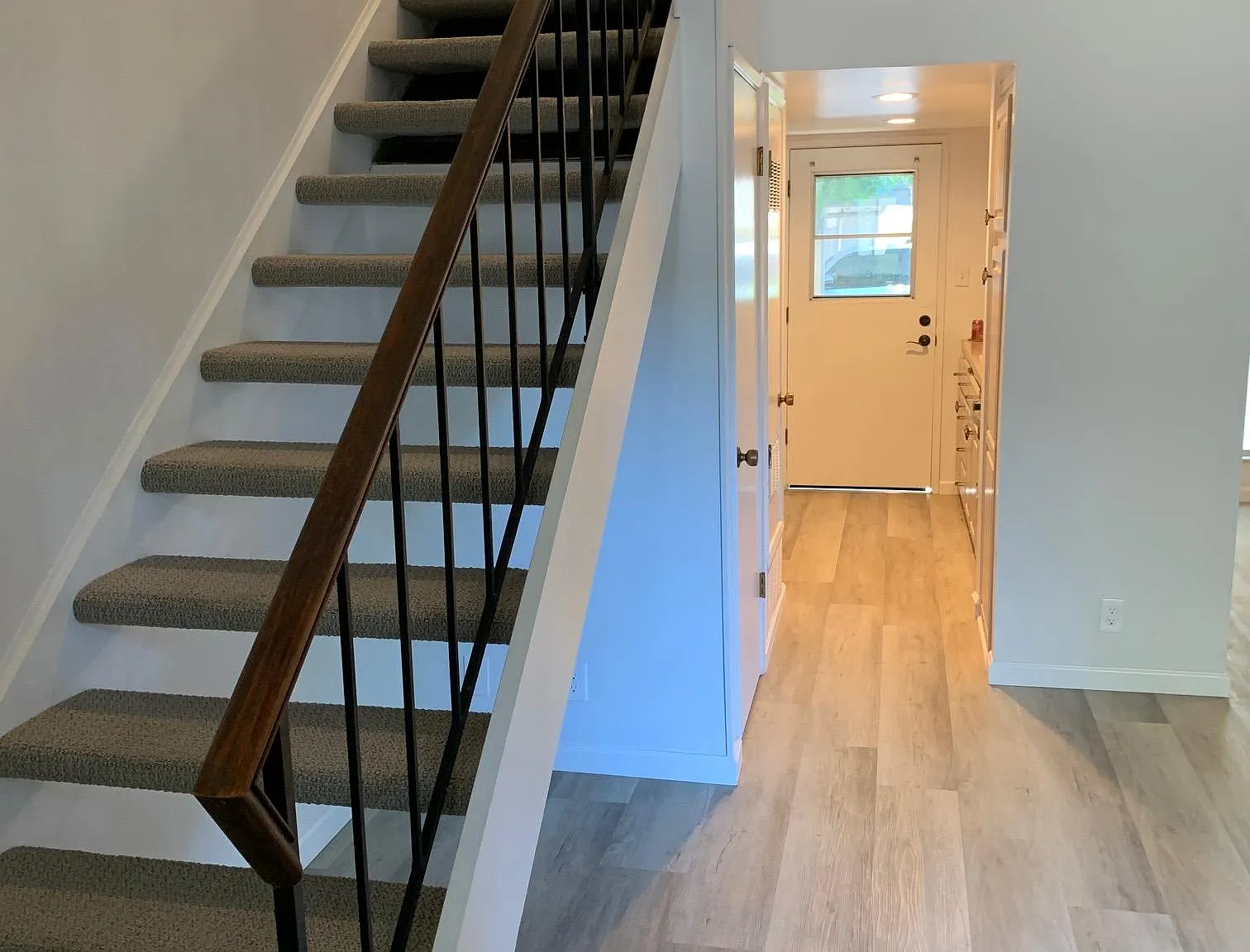 170 Roundtree Blvd — Photo 3