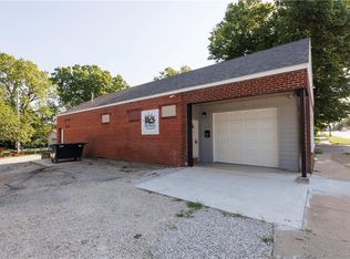421 Washington St, Fredonia, KS 66736