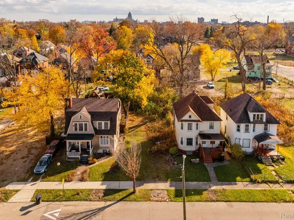729 Collingwood St, Detroit, MI 48202