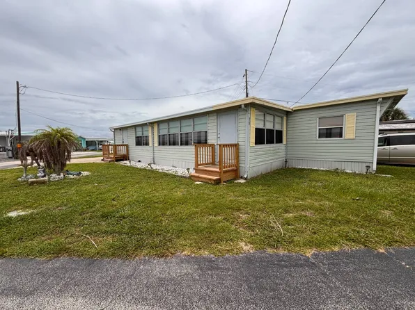 38 Circle Dr, Port Orange, FL 32127