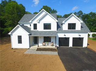 1447 Neipsic Rd, Glastonbury, CT 06033