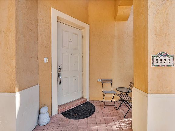 3rd image of 5873 NW 120th Terrace