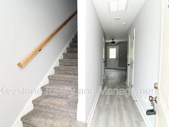 5th image of 1724-2 Manning Dr