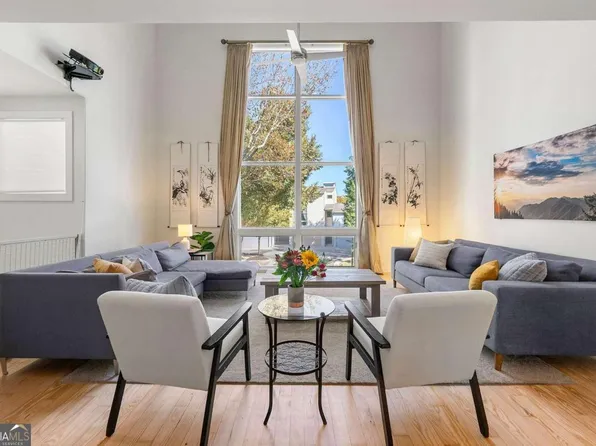 1278 Eames Grn NW, Atlanta, GA 30318