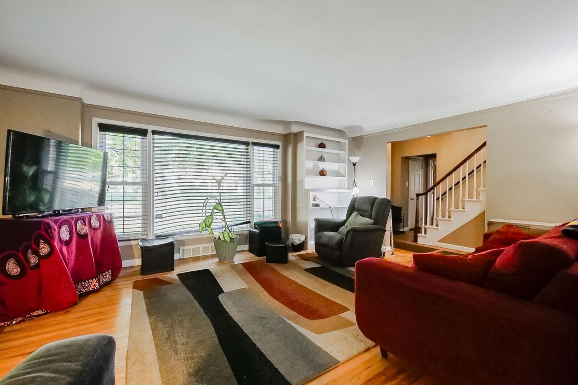 next background image