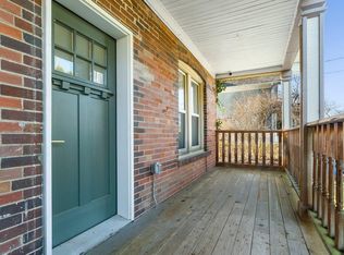 34758 Clayburn Rd, Abbotsford, BC V2S7Y9