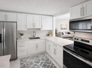 2687 Garden Drive N #212, Lake Worth Beach, FL 33461