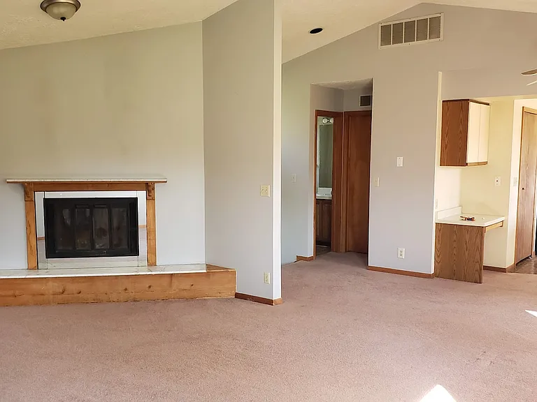 6807 E Galway Cir — Photo 4