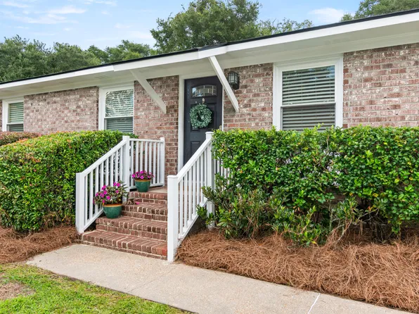 1547 Seacroft Rd, Charleston, SC 29412