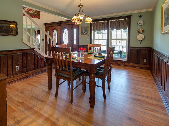5th image of 21405 SE 35th Way