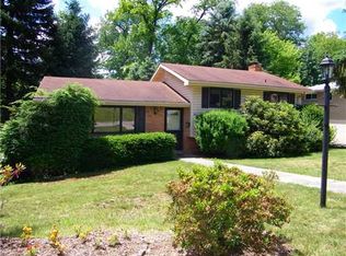 301 Tadmar Ave, Pittsburgh, PA 15237