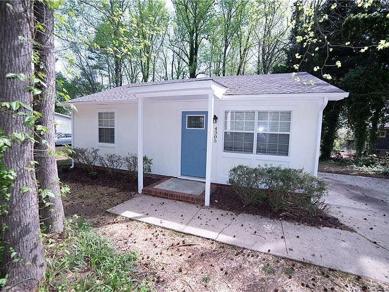4305 Lake Rd — Photo 3